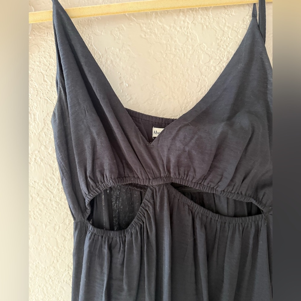 Abercrombie & Fitch Elegant Black Maxi Dress - Picture 3 of 6